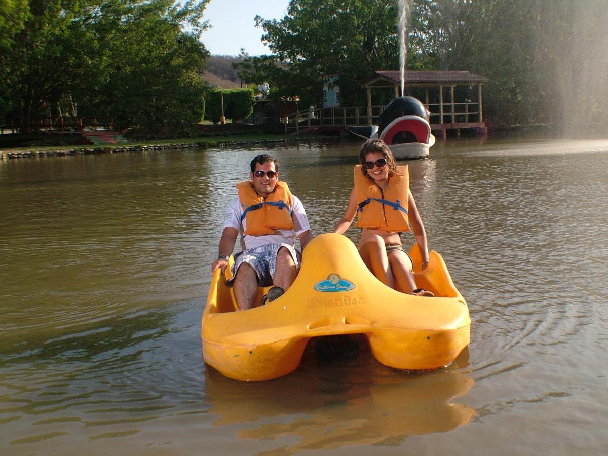 Resort Y Parque Acuatico Valle Dorado El Rosario Εξωτερικό φωτογραφία