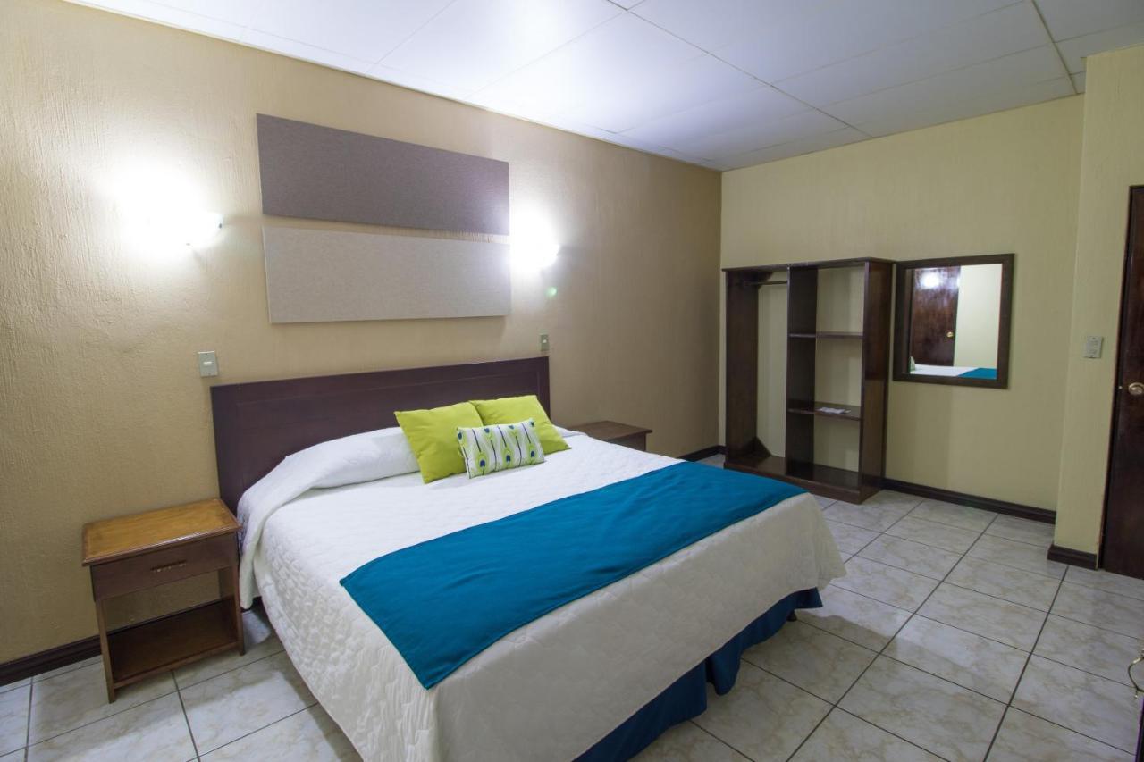 Resort Y Parque Acuatico Valle Dorado El Rosario Εξωτερικό φωτογραφία