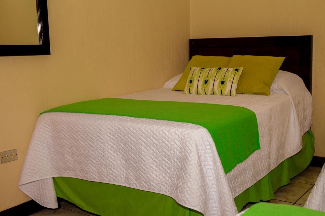 Resort Y Parque Acuatico Valle Dorado El Rosario Εξωτερικό φωτογραφία